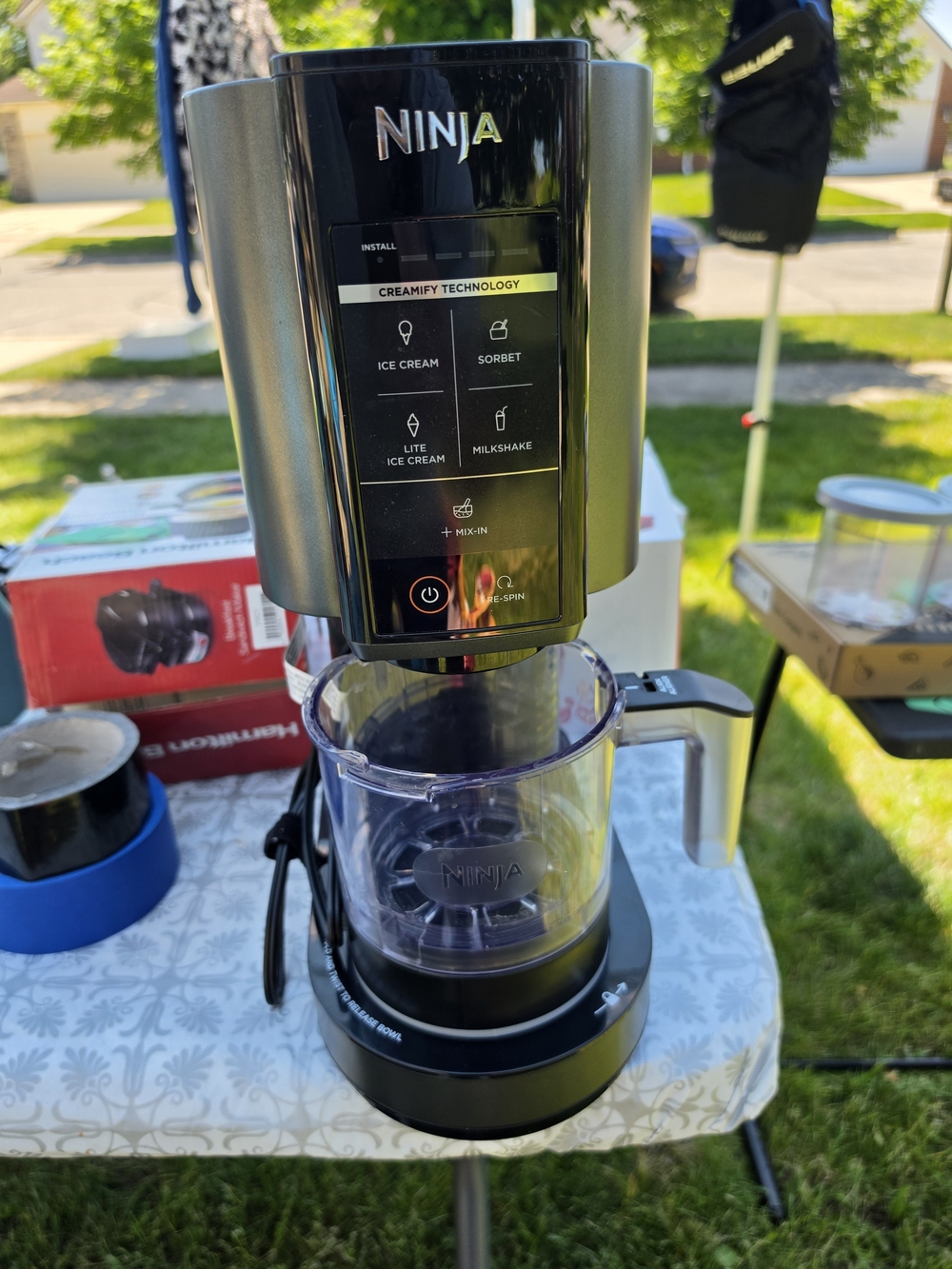 Ninja Creami NC301 Ice Cream Sorbet Milkshake Maker Auto Shut-Off Black/Gray